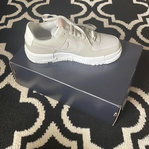 Air Force One Pixels